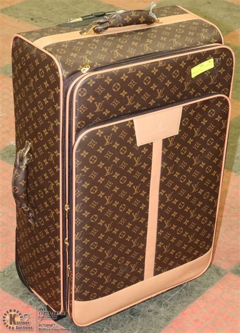 fake louis vuitton suitcase set|louis vuitton counterfeit.